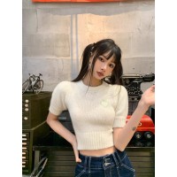 白鹿同款毛衣2024夏季新款泡泡袖爱心绣花毛织短袖女时尚上衣