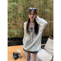 白色镂空抽绳绑带v领防晒针织衫女夏季早秋冰丝薄款空调罩衫上衣
