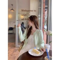 韩系穿搭薄荷绿针织开衫女春秋季2024新款温柔风气质百搭圆领上衣