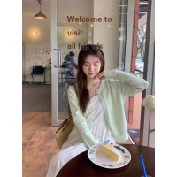 韩系穿搭薄荷绿针织开衫女春秋季2024新款温柔风气质百搭圆领上衣