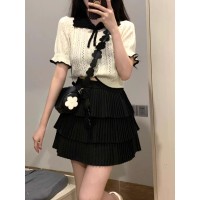 少女感精致翻领短款钩花撞色减龄气质白色小香风针织短袖t恤上衣