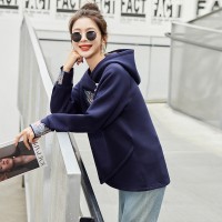 卫衣女春季2024新款时尚宽松大码复古盘扣重工刺绣上衣