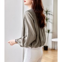 薄款外套女2024年春夏新款时尚百搭休闲简约短款防晒上衣