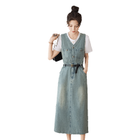 现货牛仔拼接连衣裙女收腰中长款裙子白T恤套装2477