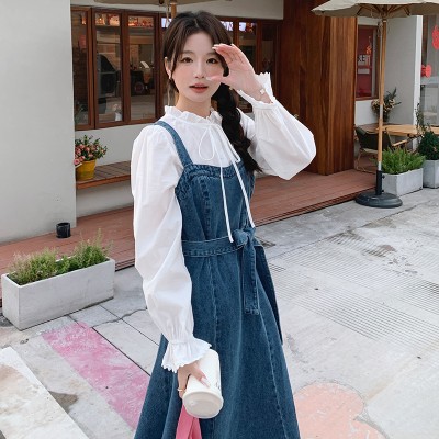 <!--现货·2024春夏甜美可爱风白色蕾丝花边衬衫+牛仔背心裙时尚套装-->