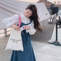 现货·2024春夏甜美可爱风白色蕾丝花边衬衫+牛仔背心裙时尚套装