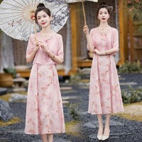 新中式女装2024夏款盘扣开衫外搭碎花吊带气质优雅连衣裙两件套