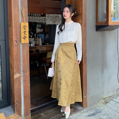 <!--新中式盘扣衬衫+复古高腰马面裙R60-->