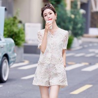 2024年夏季花色刺绣镂空上衣短款套装女