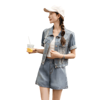 休闲减龄时髦薄款牛仔外套2024夏季新款女设计感好穿衬衫