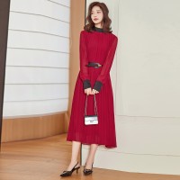 《现货新品》撞色拼色系气质压褶修身连衣裙