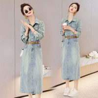 美式复古牛仔连衣裙女春秋2024新款法式收腰显瘦气质洋气开叉长裙