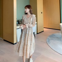 2024春秋时髦韩版女装荷叶边小V领长袖碎花雪纺连衣裙女