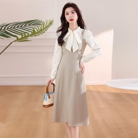 现货2024年春换新季女新金典时尚甜美收腰显瘦假两件拼色连衣裙