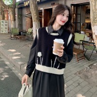 【2024现货】黑白白牡丹两件套马甲连衣裙199
