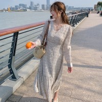 现货2024年春季甜美可爱小碎花修腰时尚原创连衣裙