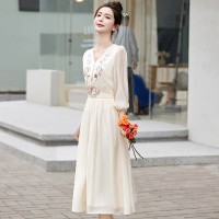 2024春季新款真丝刺绣连衣裙长款