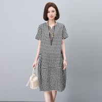 2024年夏季格子连衣裙中长款茧型