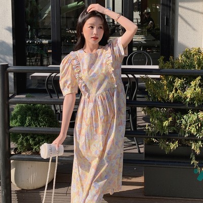 <!--现货2024夏新款甜美可爱显瘦遮肉中长款连衣裙-->