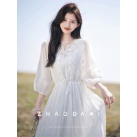 月光小白裙刺绣圆领仙女裙2024新款宫廷风白色紫色香槟色连衣裙