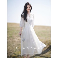 月光小白裙刺绣圆领仙女裙2024新款宫廷风白色紫色香槟色连衣裙