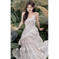 《白月光—吊带连衣裙》立体绣花/醋酸底亢皱滿眼精緻可调节带