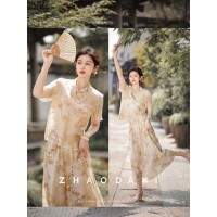 《杏花烟雨.中式风套装》很显气质上衣衬衫+A字裙