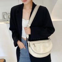 潮流包包女包新款大容量斜挎包女士腰包多功能单肩包