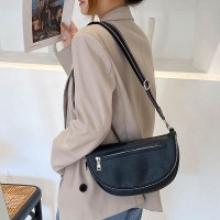 潮流包包女包新款大容量斜挎包女士腰包多功能单肩包