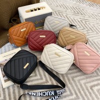 滚条相机包2024ladiesbag菱格斜挎包包女新款收纳包单肩