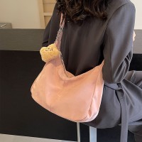 艾米兔女包2024新款大容量可爱挂件休闲通勤时尚百搭单肩斜挎包