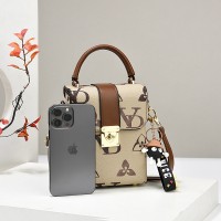 厂家轻便小巧2024新款时尚印花休闲百搭肩斜挎包女T2330