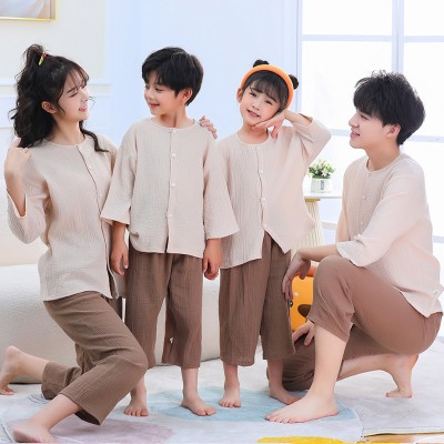<!--亲子装家居服薄款棉纱九分袖套装褶皱纽扣开衫七分裤夏天空调服-->