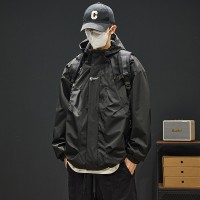 Q冲锋衣男日系宽松连帽登山服男士春秋款美式休闲工装夹克外