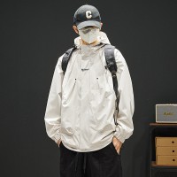 Q冲锋衣男日系宽松连帽登山服男士春秋款美式休闲工装夹克外