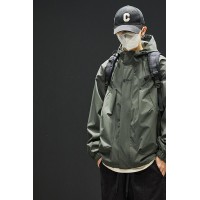 Q冲锋衣男日系宽松连帽登山服男士春秋款美式休闲工装夹克外