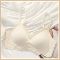 云感无痕内衣女小胸聚拢显大舒适薄款一体式固定杯运动少女文胸罩