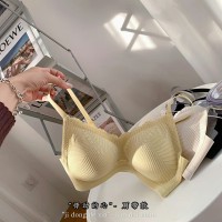 新款内衣女无钢圈细肩带蕾丝文胸舒适无钢圈聚拢背扣薄款胸罩