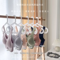 无痕内衣女娜娜同款无尺码无钢圈薄款大胸显小美背心睡眠文胸罩