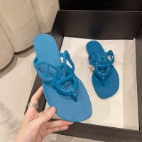 新款猪鼻子人字拖鞋女夏欧美网红平底休闲H家链条凉拖slipper