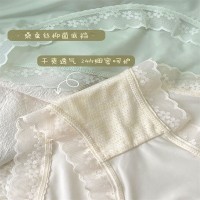 新款日系冰丝中腰内裤女士简约透气无痕三角裤蕾丝边舒适少女裤头