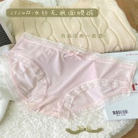新款日系冰丝中腰内裤女士简约透气无痕三角裤蕾丝边舒适少女裤头