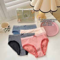 新品日系软糯甜心舒适透气三角内裤女纯棉抗菌裆六条纯色少女内裤
