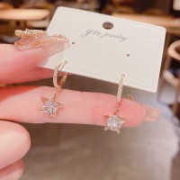 东大门气质时尚新款潮菱形锆石耳扣简约百搭轻奢高级感耳环耳坠女