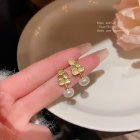 925银针小清新树叶花朵耳环女ins潮简约百搭气质珍珠耳钉网红耳饰
