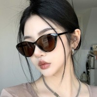 新款复古猫眼墨镜女显脸小街拍防晒紫外线遮光镜出游开车太阳镜男