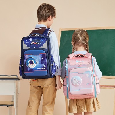 <!--新款小学生书包一体式太空包男女生减负护脊1-->