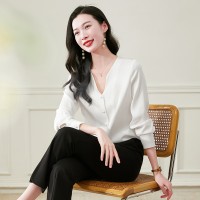 2024年春夏气质v领真丝衬衫
