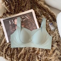 无痕舒适收副乳防下垂女士文胸大胸显小调整型固定杯文胸女款内衣