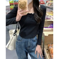 设计感纽扣半开领正肩长袖t恤女早秋修身复古不规则上衣